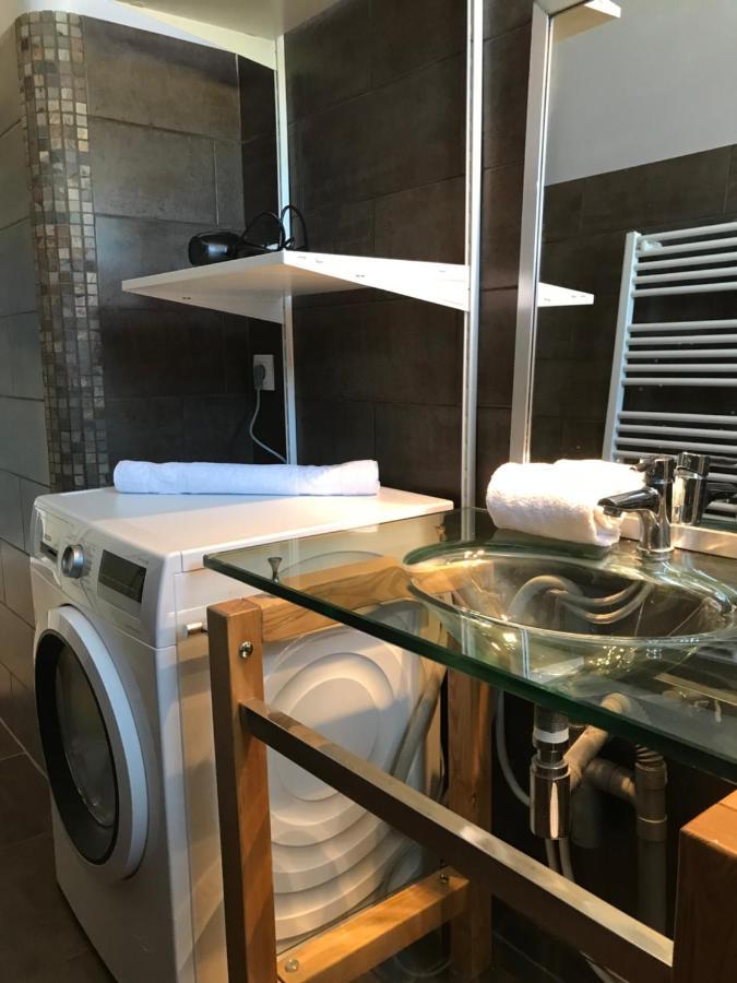 Un Petit Bout De Reve, Balcon, Parking & Proche Centre Apartment Annecy Ngoại thất bức ảnh